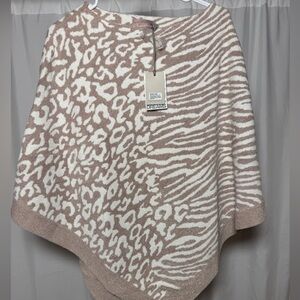 NWT Barefoot Faded Rose Animal Print Ultra Lite Ocean Breeze Sweater Poncho OS